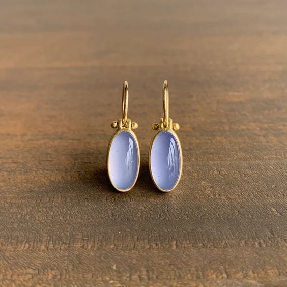 Timeless Lila Moonstone Earrings