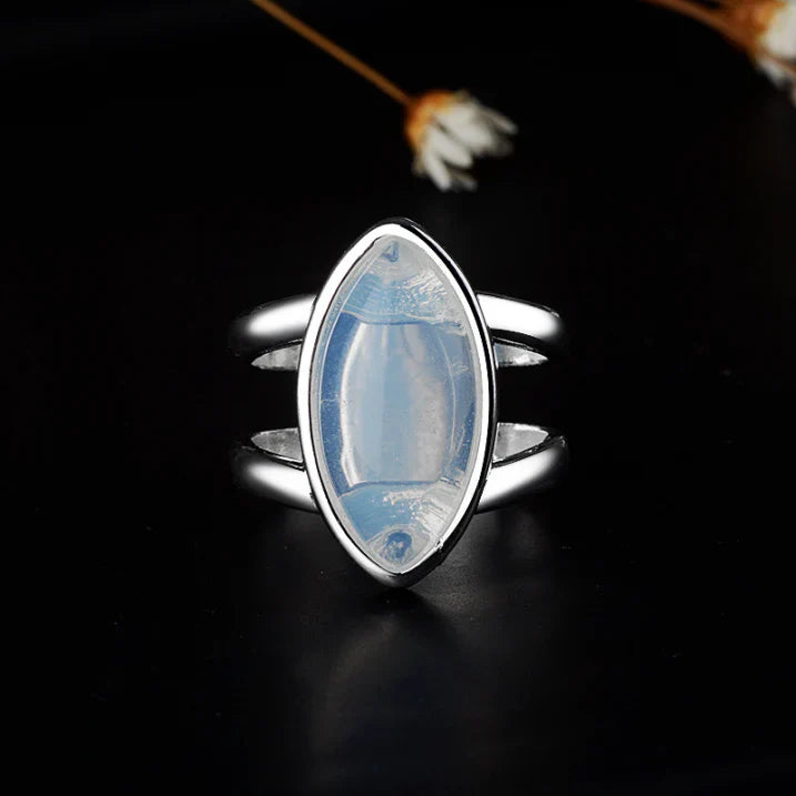 Christiane Moon Stone-Ring