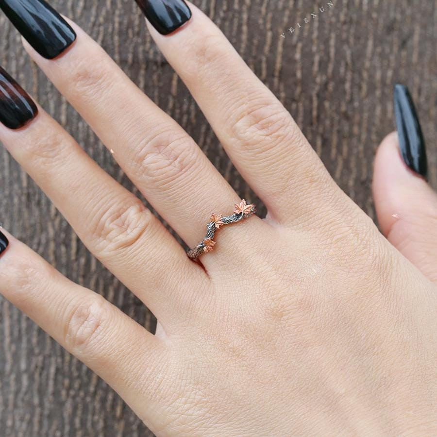 Hand-carved Twig Maple Leaf Ring