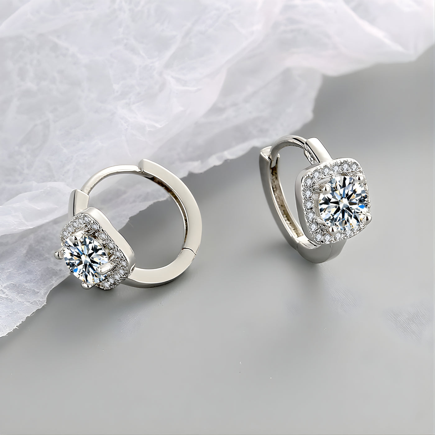 Nadine square earrings | White Gold