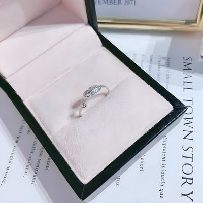 Dainty Oak Leaf Stacking Ring