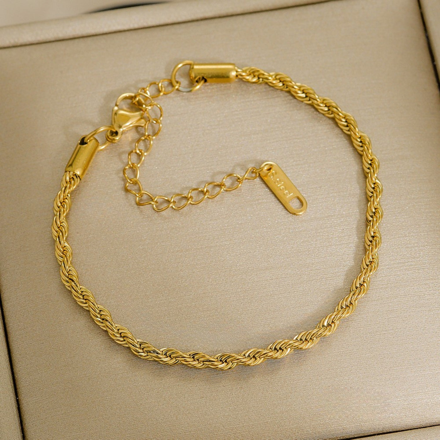 Twisted Chic Gold Bracelet