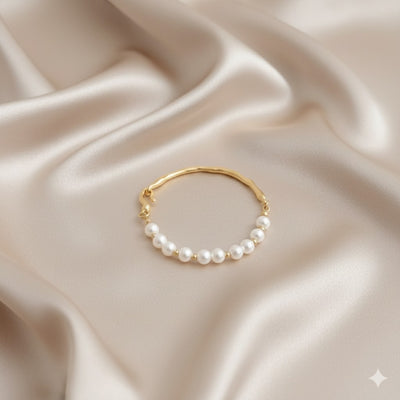 Alana | Golden Bracelet with Pearls