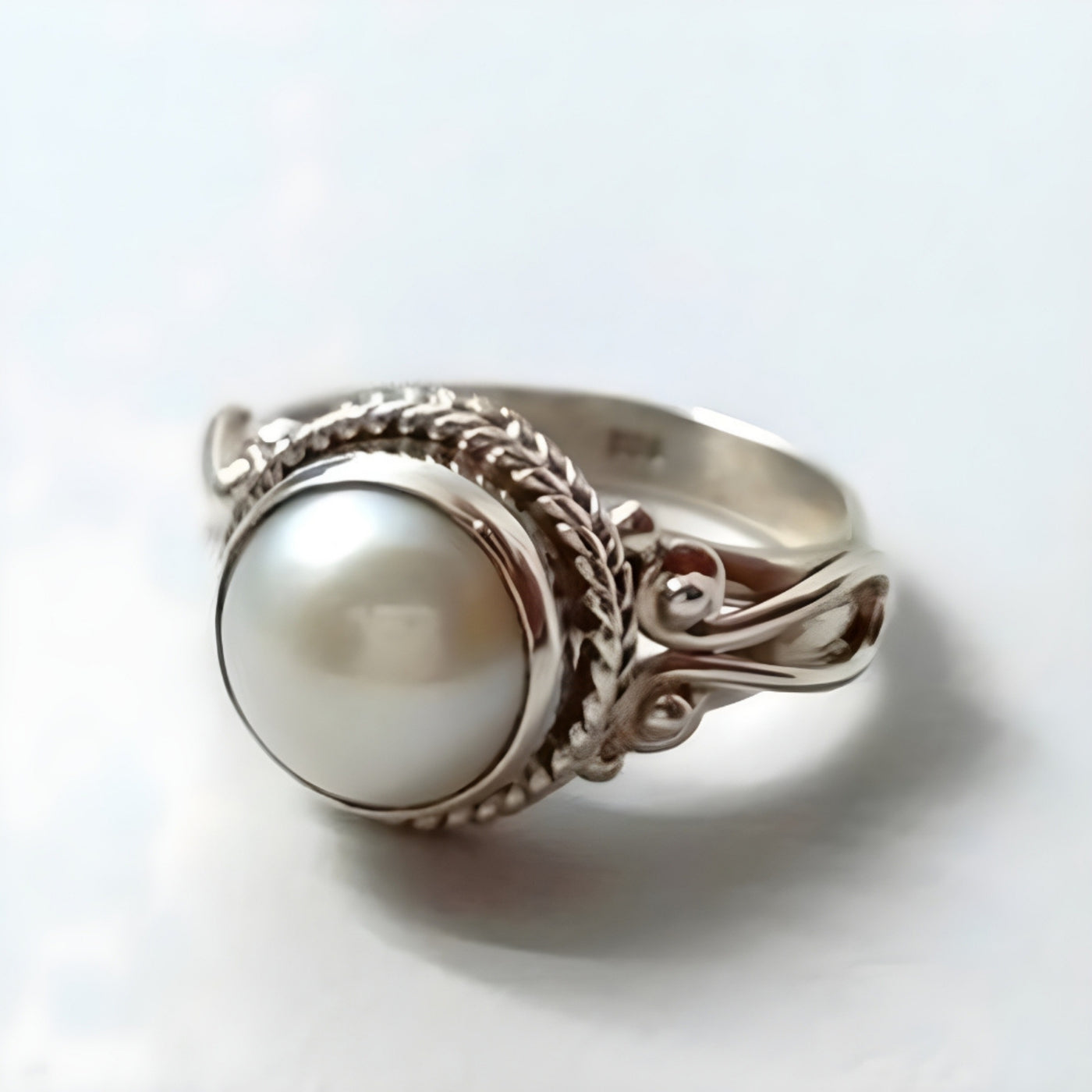Evolve Moonstone Ring