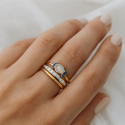 Oprah - Vintage Golden Opal Ring Set