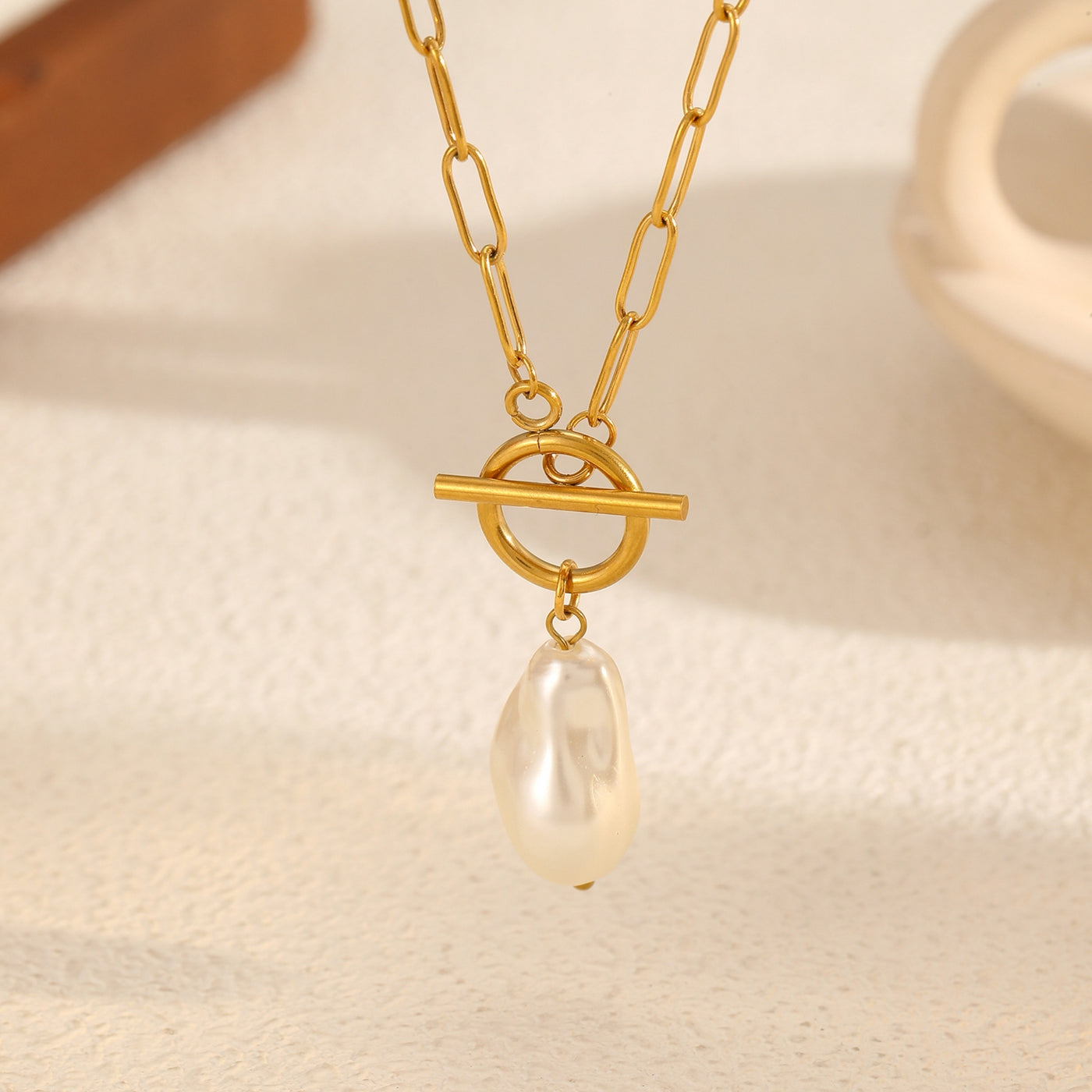 Artemia | Necklace with Pearl Pendant