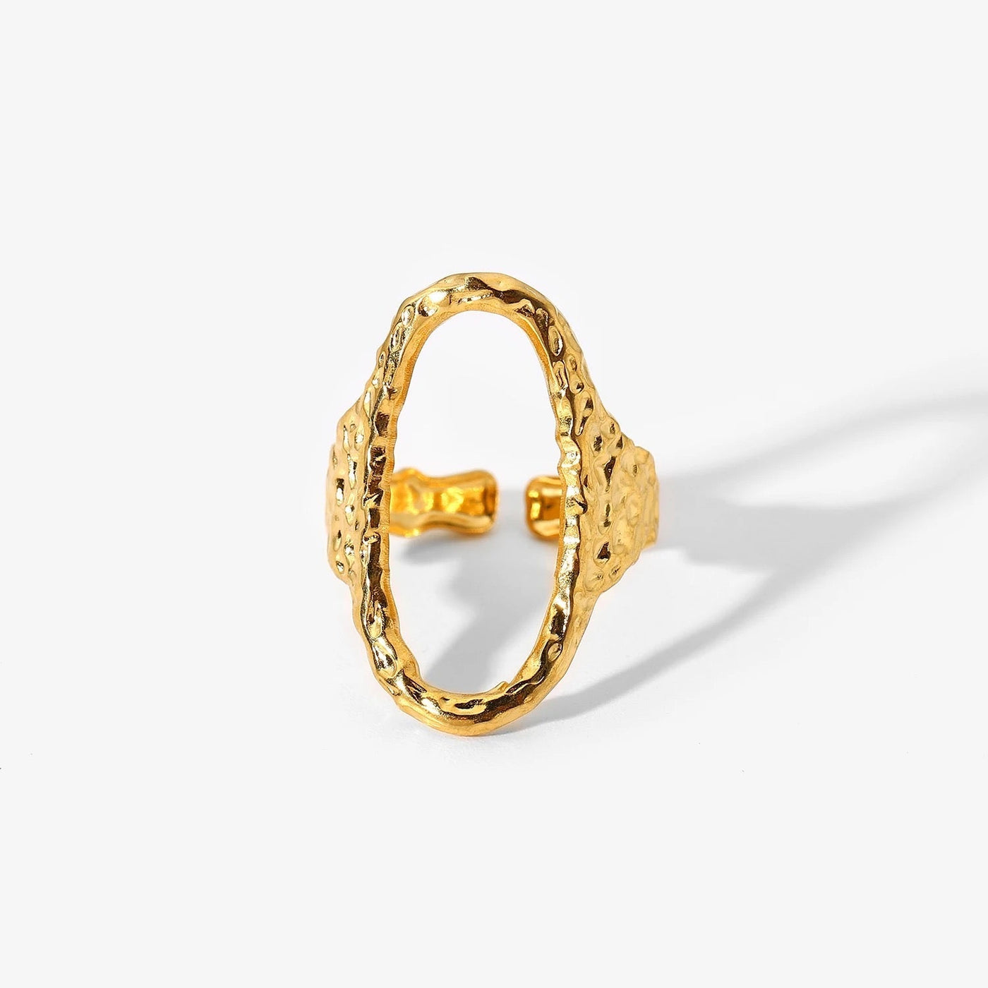 Tara Oval Gold Ring