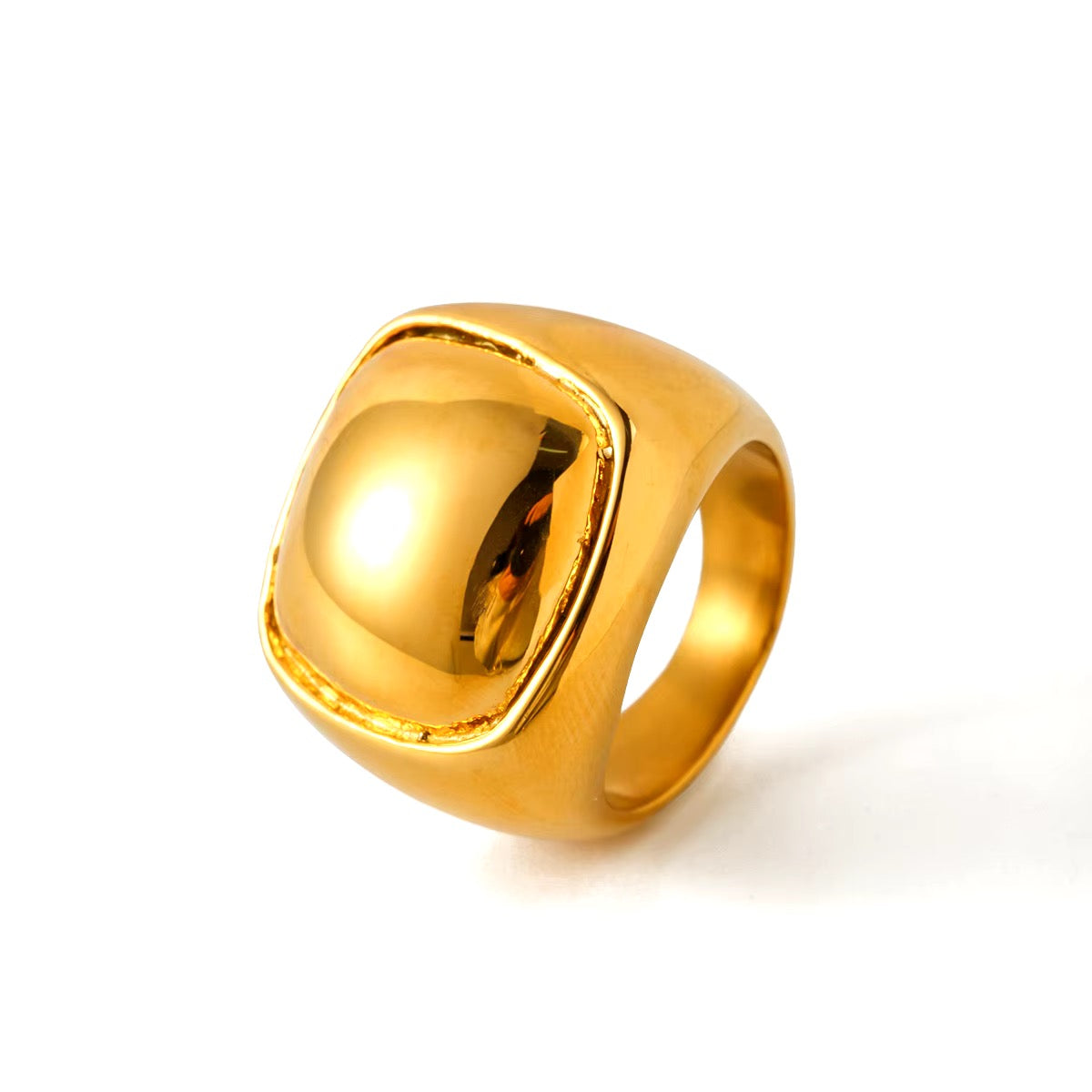 Vivian Gold Ring
