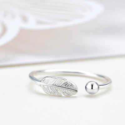 Dainty Oak Leaf Stacking Ring