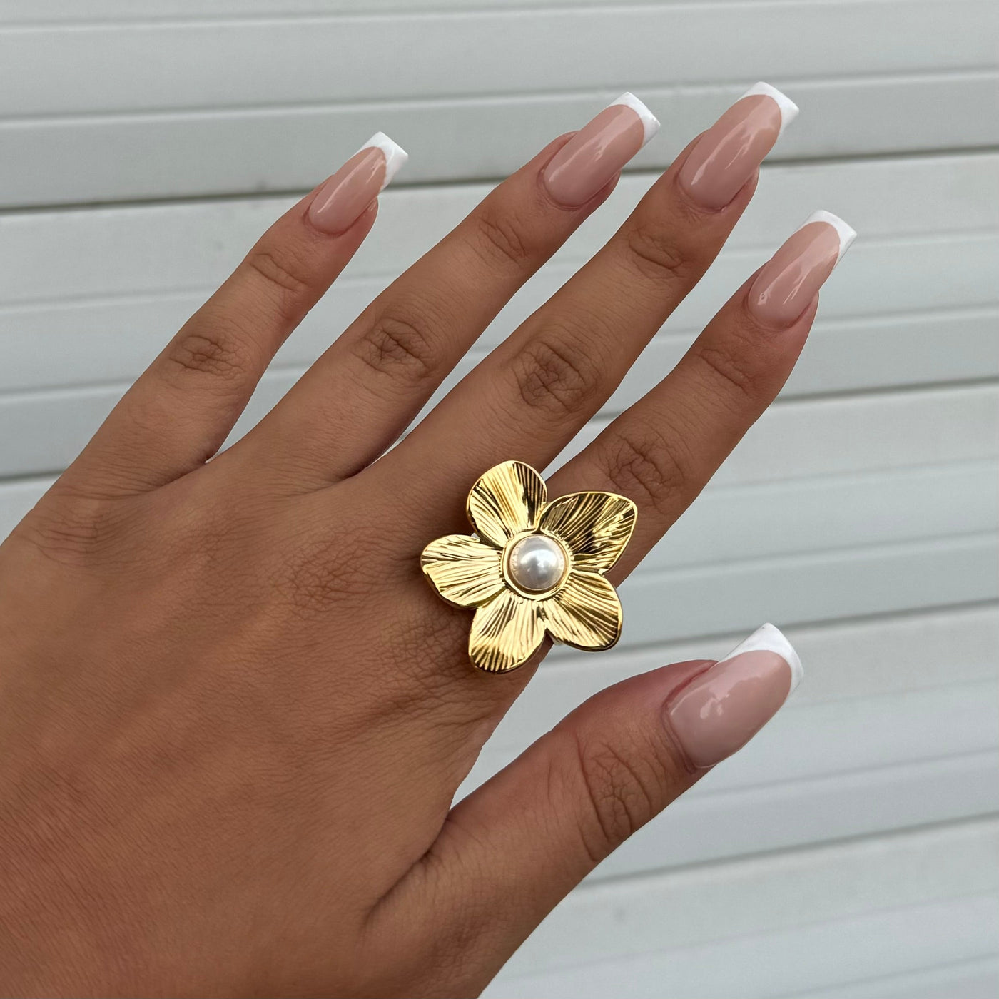 Adjustable Thalia Flower Ring