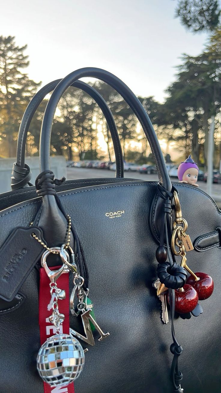 <h2>Trusted By 10,000+ American Women ❤️</h2><p></p>