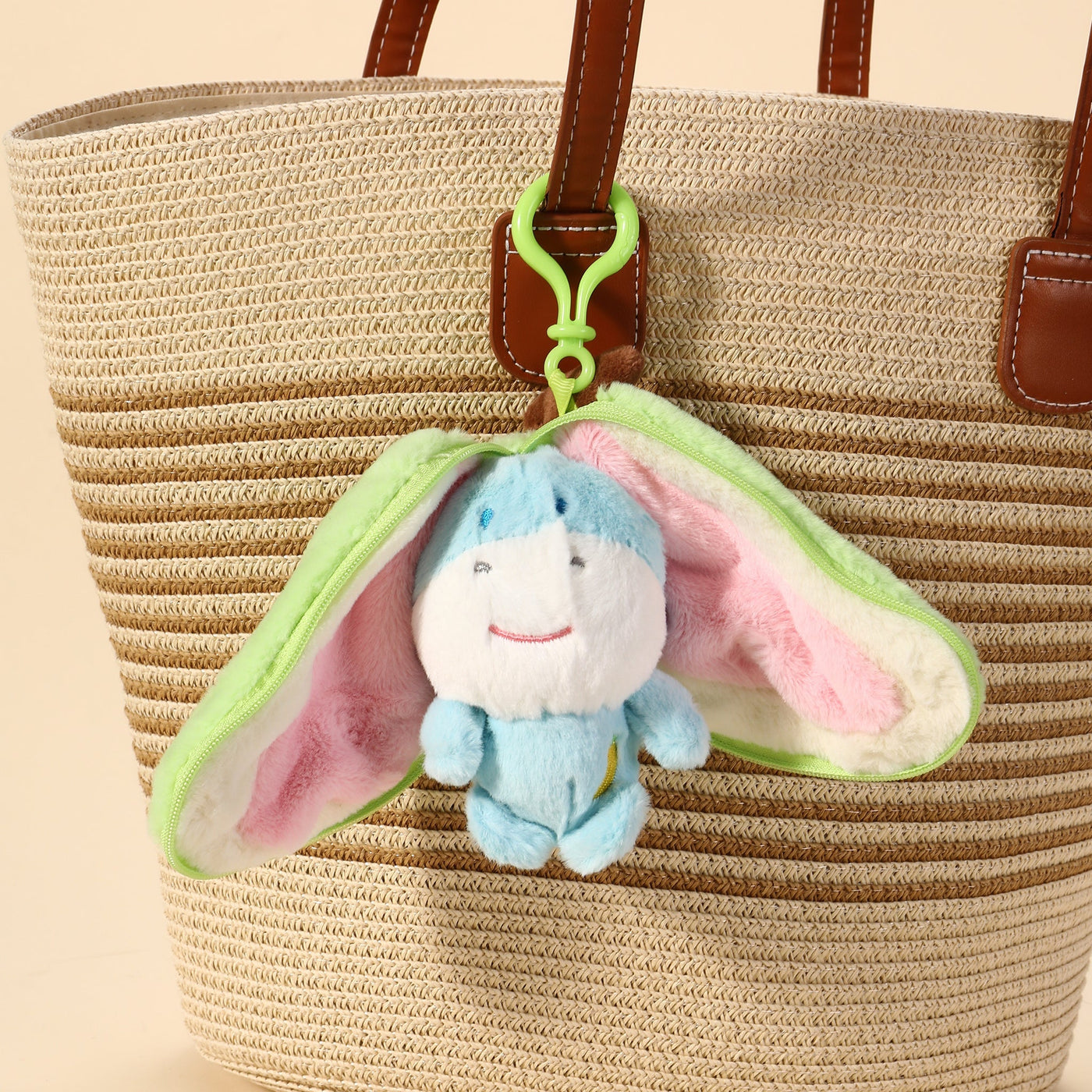 Kawaii Hideaway Plushy Zipper Bag Charm