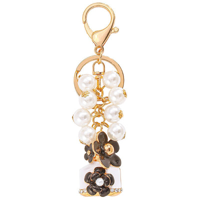 Daisy Love Pearl Bag Charm