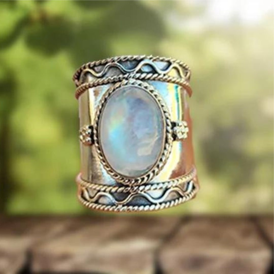 Heidrun Moonstone Ring