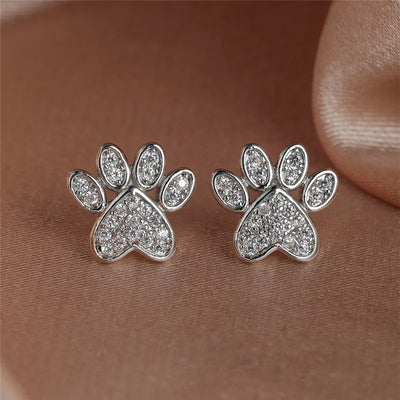 White Zirconia Paw Studs – Heart-Shaped Design