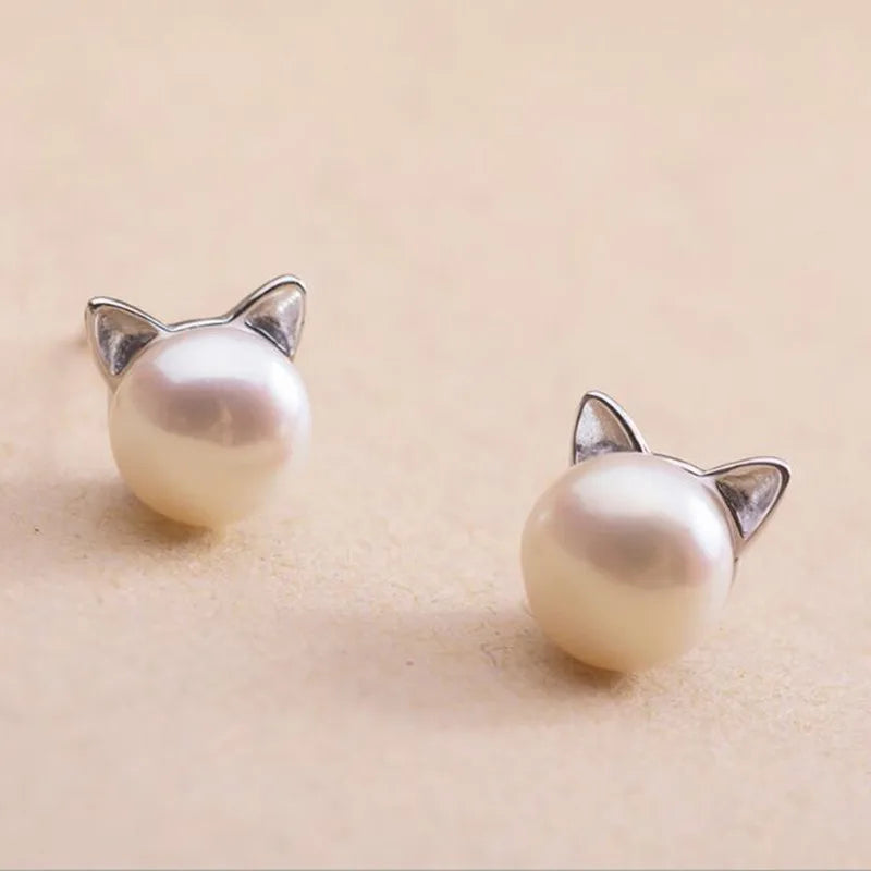 Cat Pearl Stud Earrings