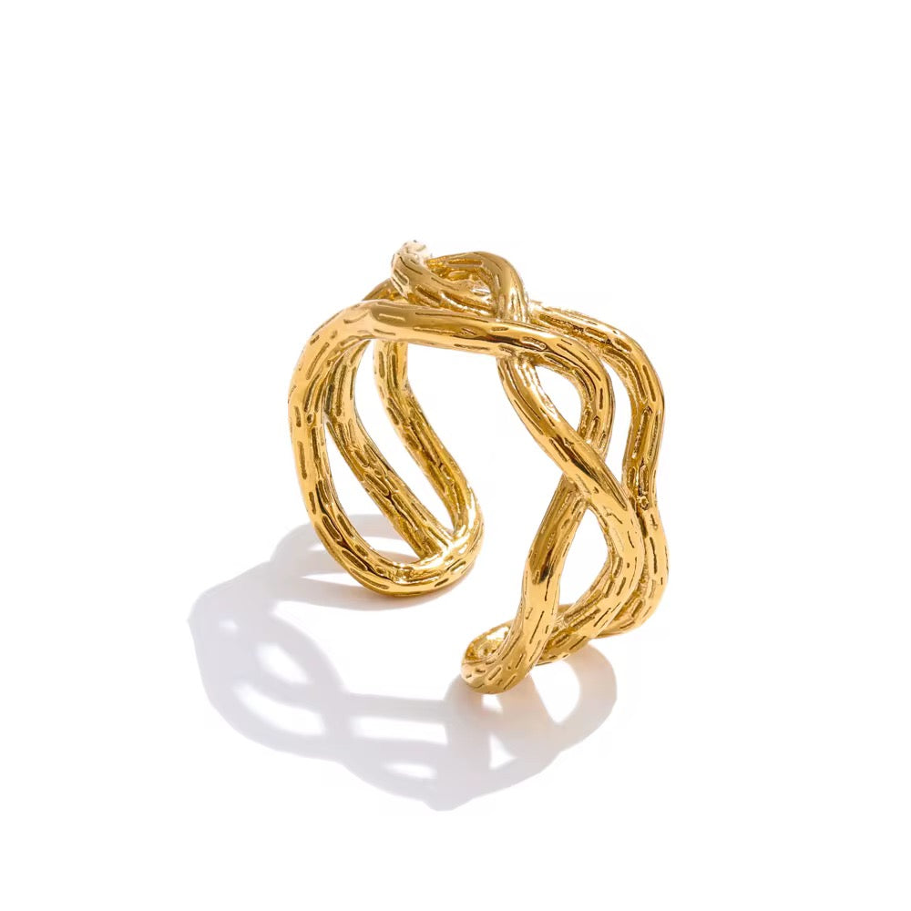 Adjustable Nevaya Gold Ring