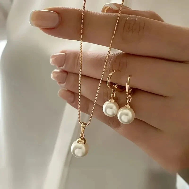 Elegant Imitation Pearl Set