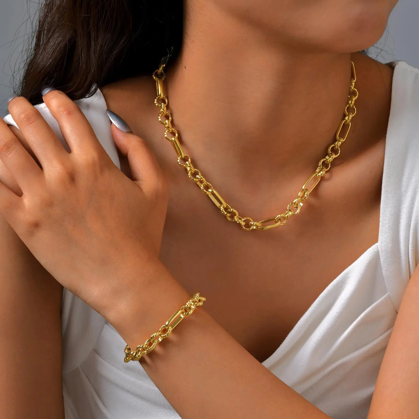 Antique Gold-Plated Chain Set