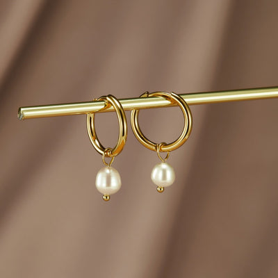 Bella Sweetwater Pearl Earrings