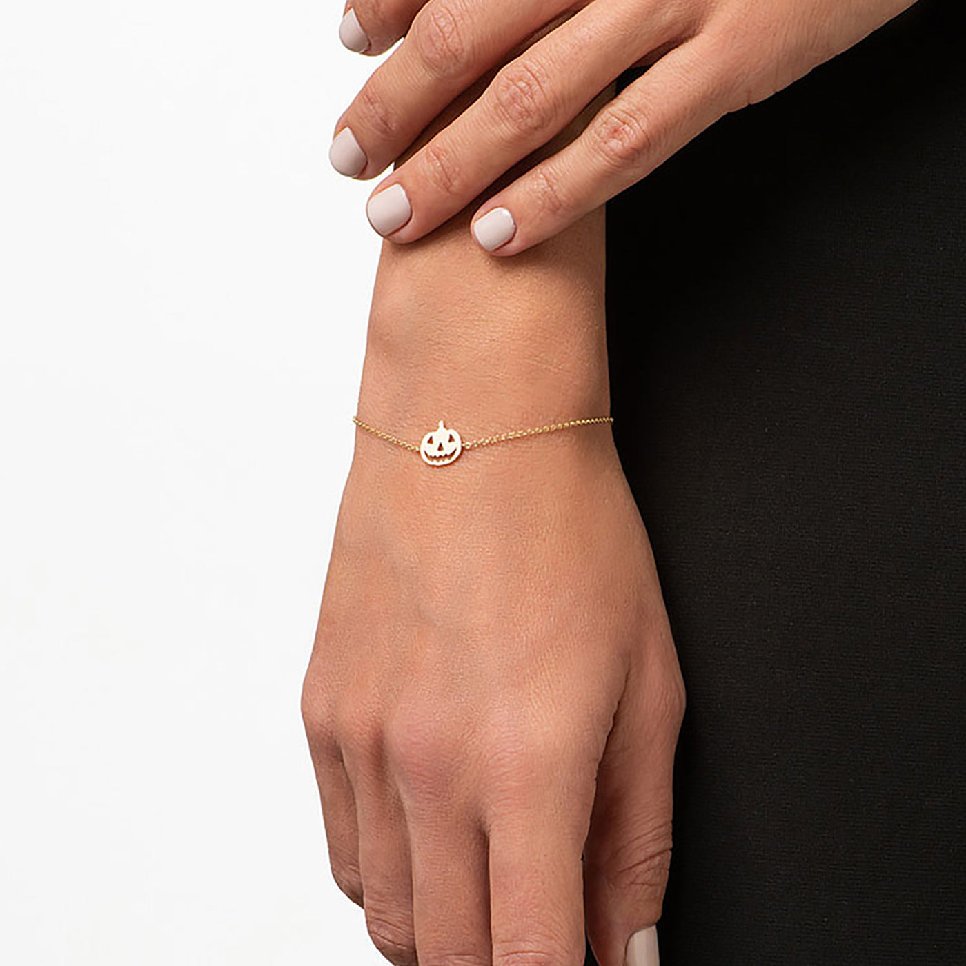 Dainty Gold Pumpkin Bracelet