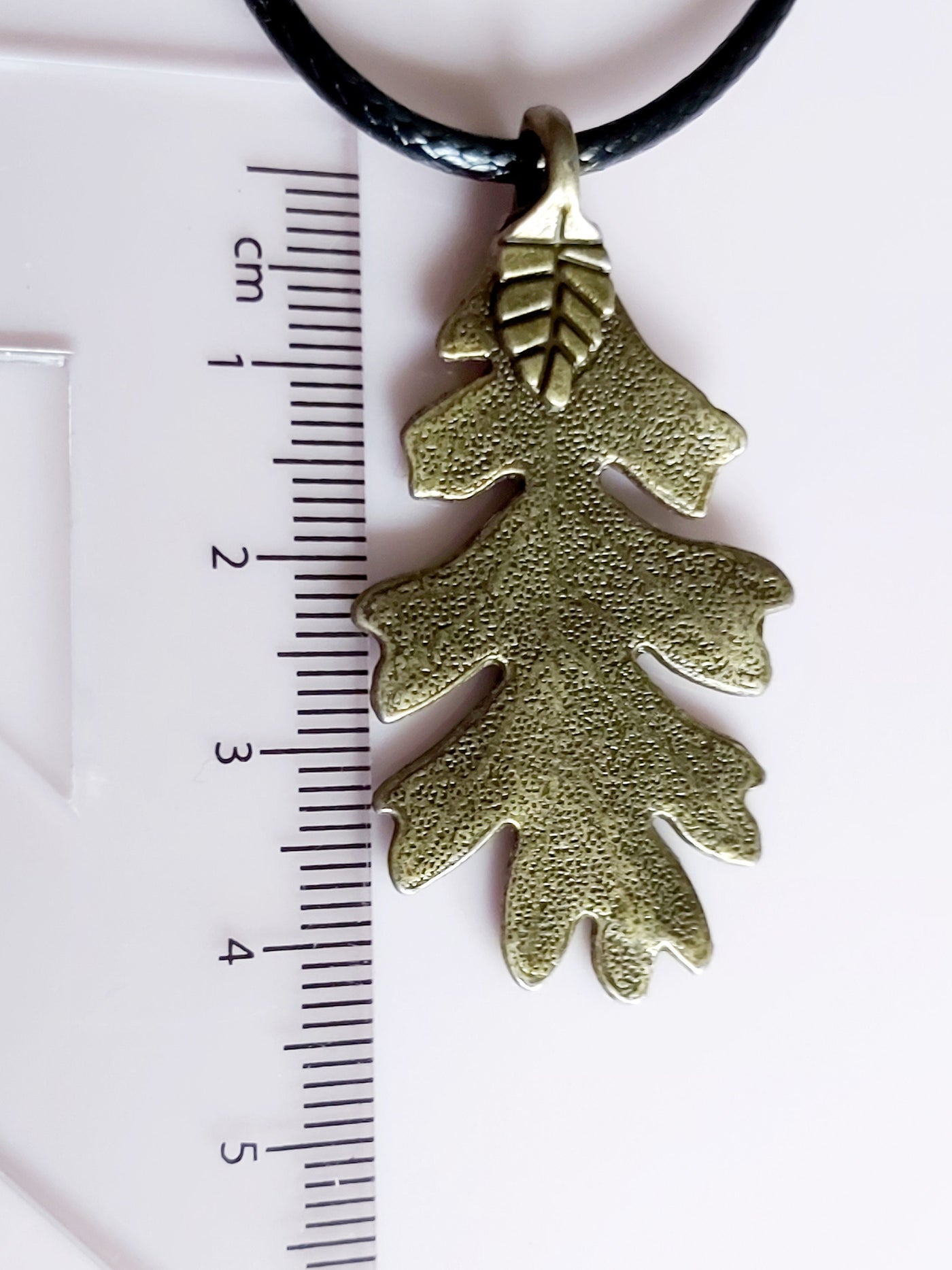 Bronze Oak Leaf Pendant Necklace