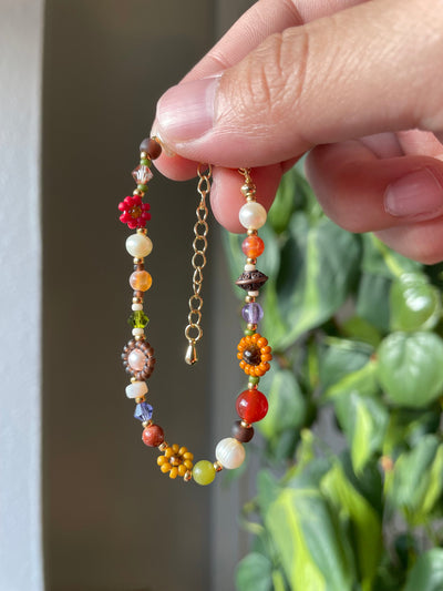 Clementine Fall Flower Beaded Bracelet