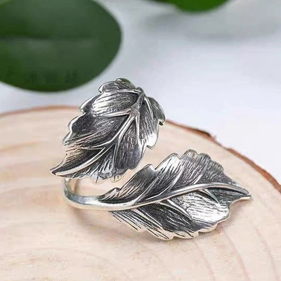 Oak Leaf Acorn Adjustable Ring