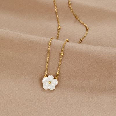 Magnificent Flower Necklace
